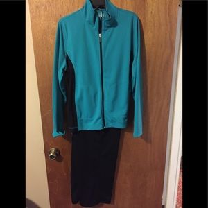 Knit 2-piece “jogging suit” NWT